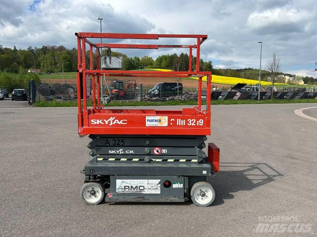 SkyJack SJ III 3219 Schaarhoogwerkers