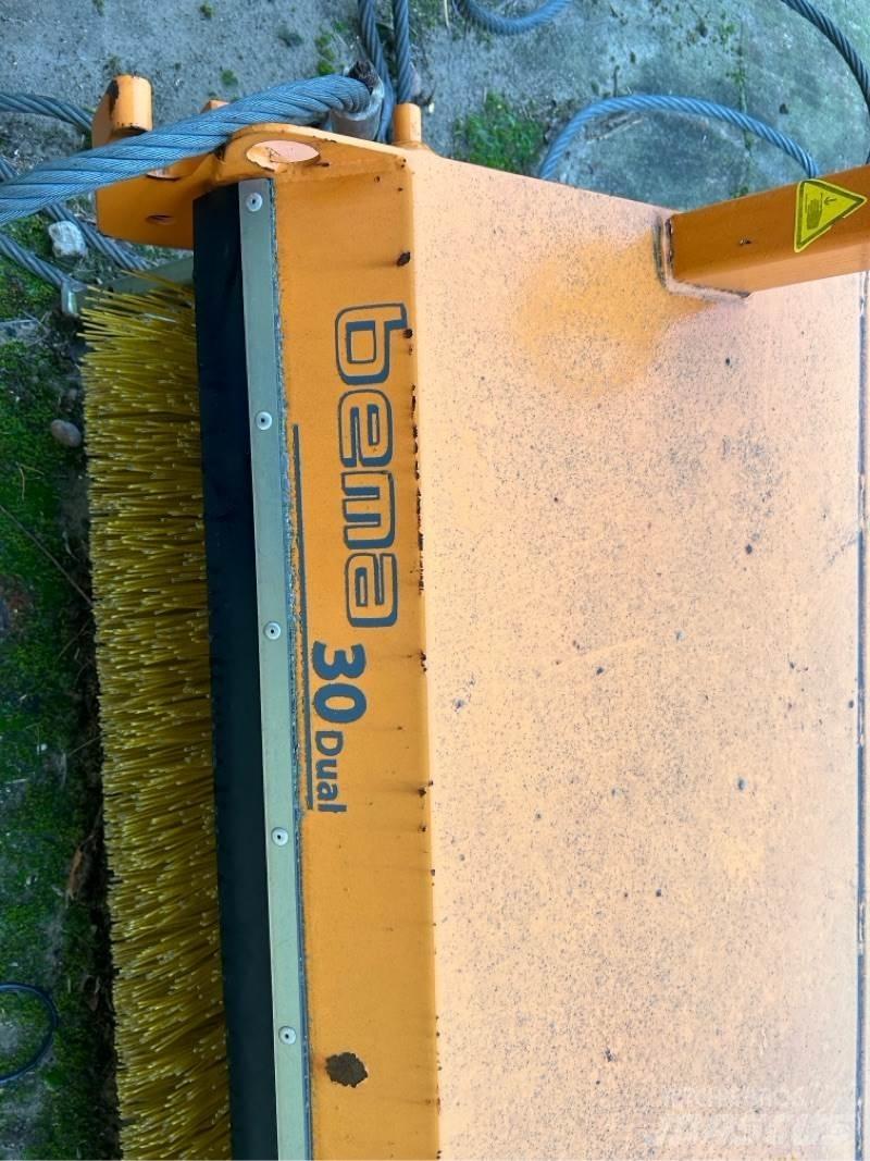 Bema 30 Dual Veegmachines
