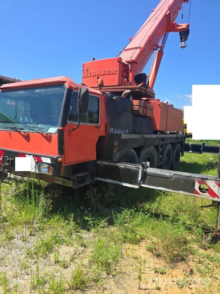 Liebherr LTM 1090-2 Kranen voor alle terreinen