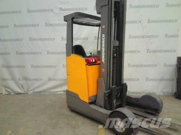 Jungheinrich ETV C16 Reachtruck voor hoog niveau