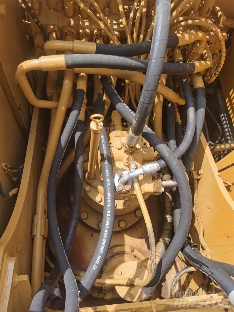 CAT 320 C L Rupsgraafmachines