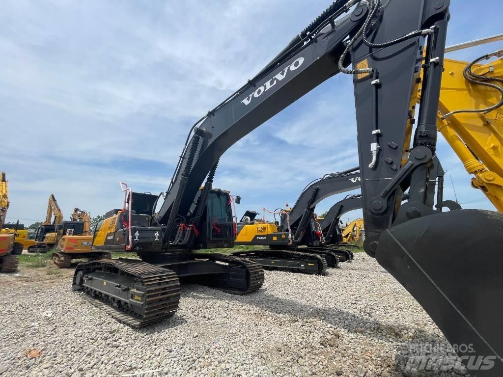 Volvo EC 300 Rupsgraafmachines