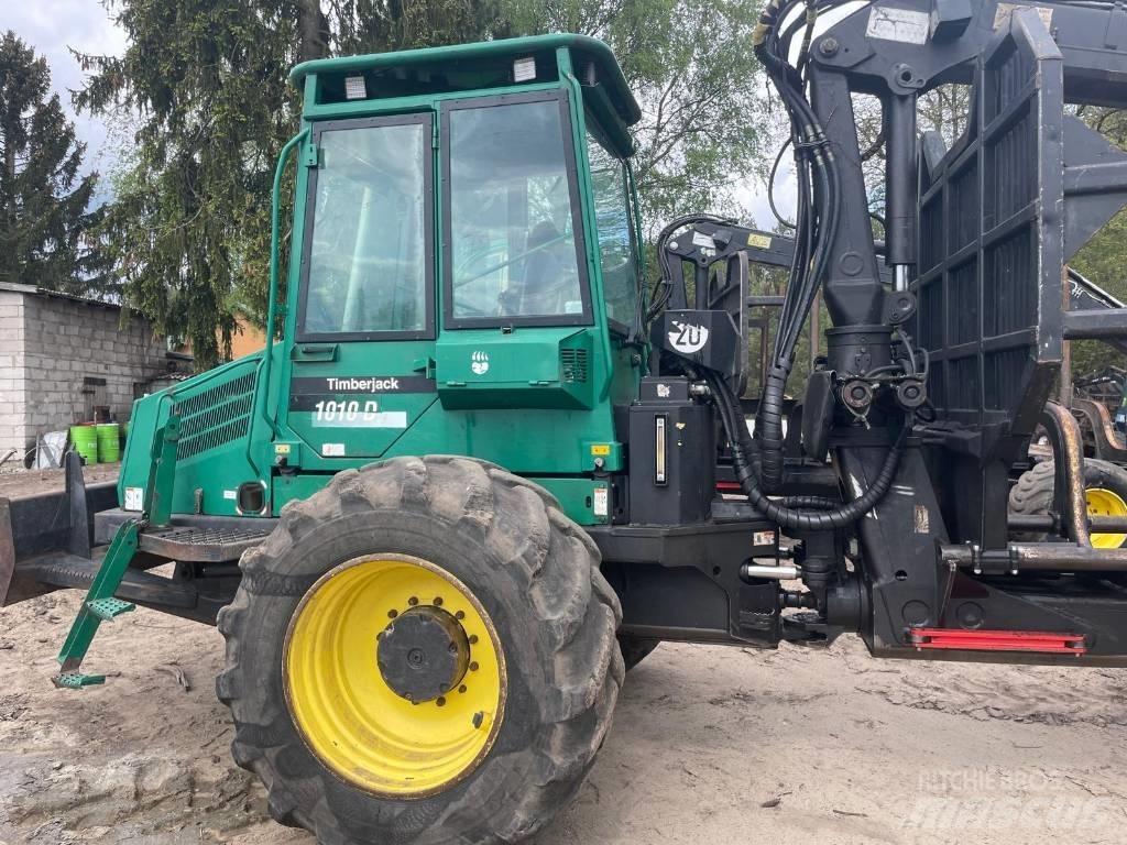 Timberjack 1010D Uitrijwagens