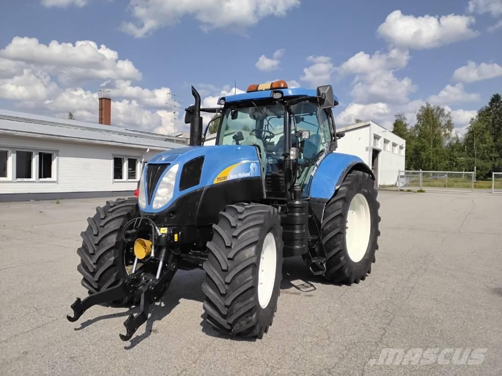 New Holland T6090 Tractoren