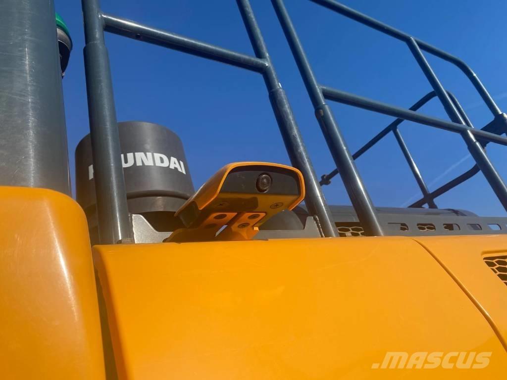 Hyundai HX220L Rupsgraafmachines