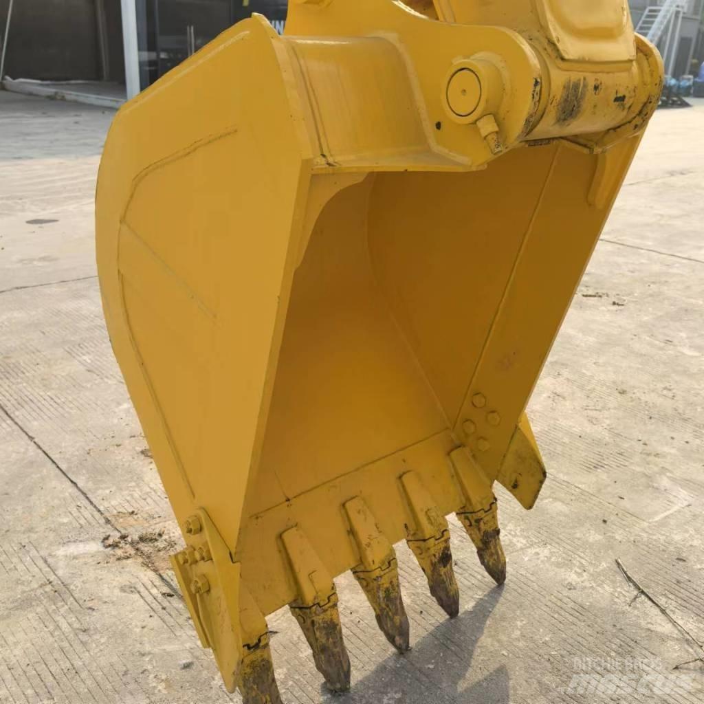 Komatsu PC 130 Midigraafmachines 7t - 12t