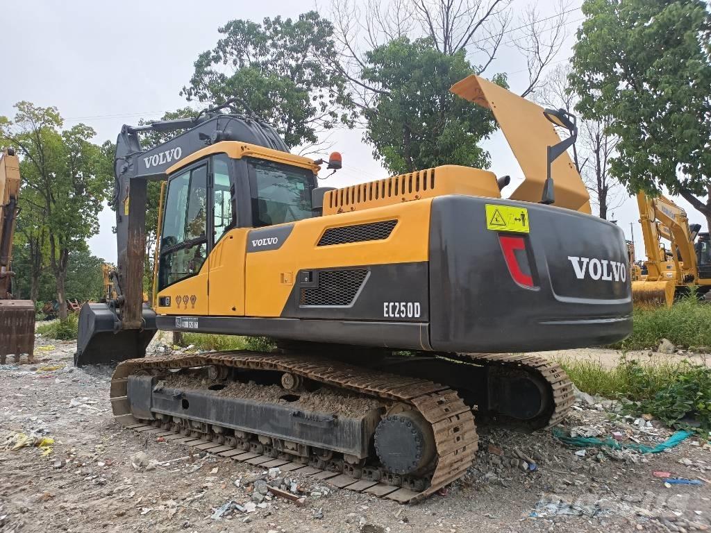 Volvo ec250 Rupsgraafmachines