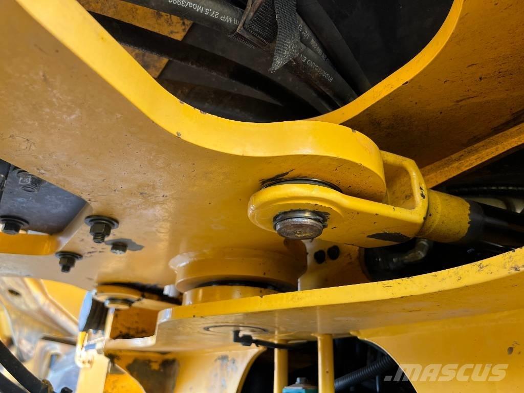 Volvo L90F Wielladers