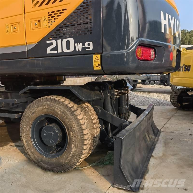 Hyundai 210W -9 Wielgraafmachines