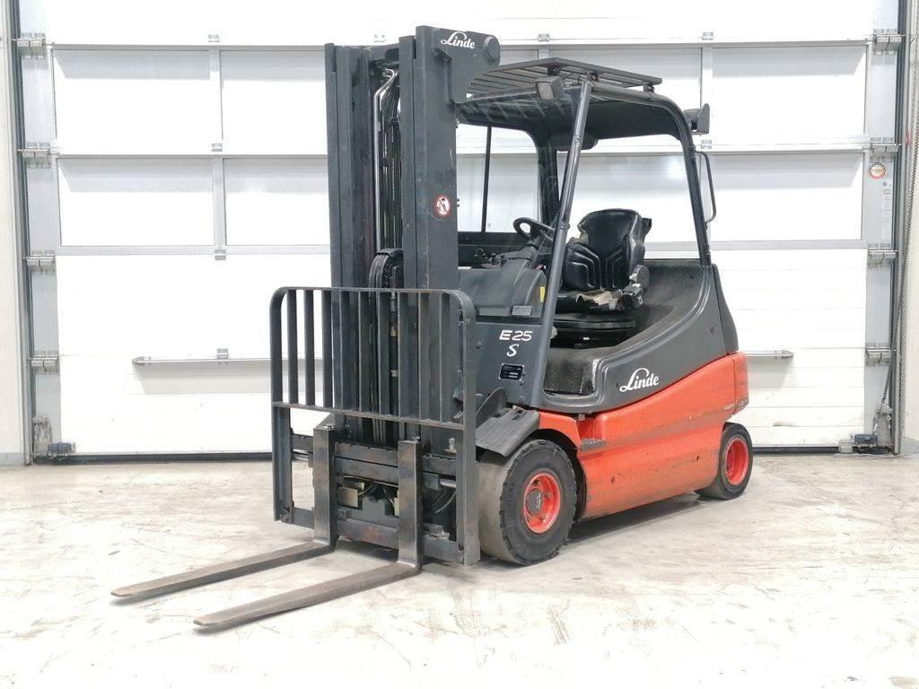 Linde E25-03 Elektrische heftrucks