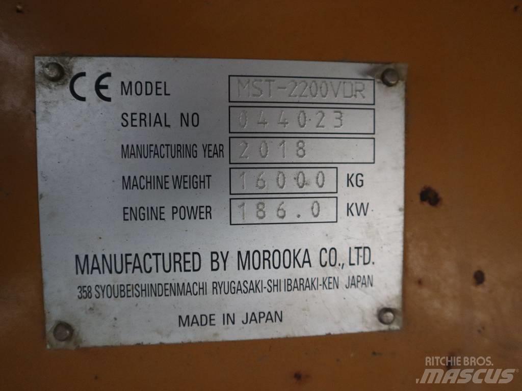 Morooka MST 2200 VDR Rupsdumpers