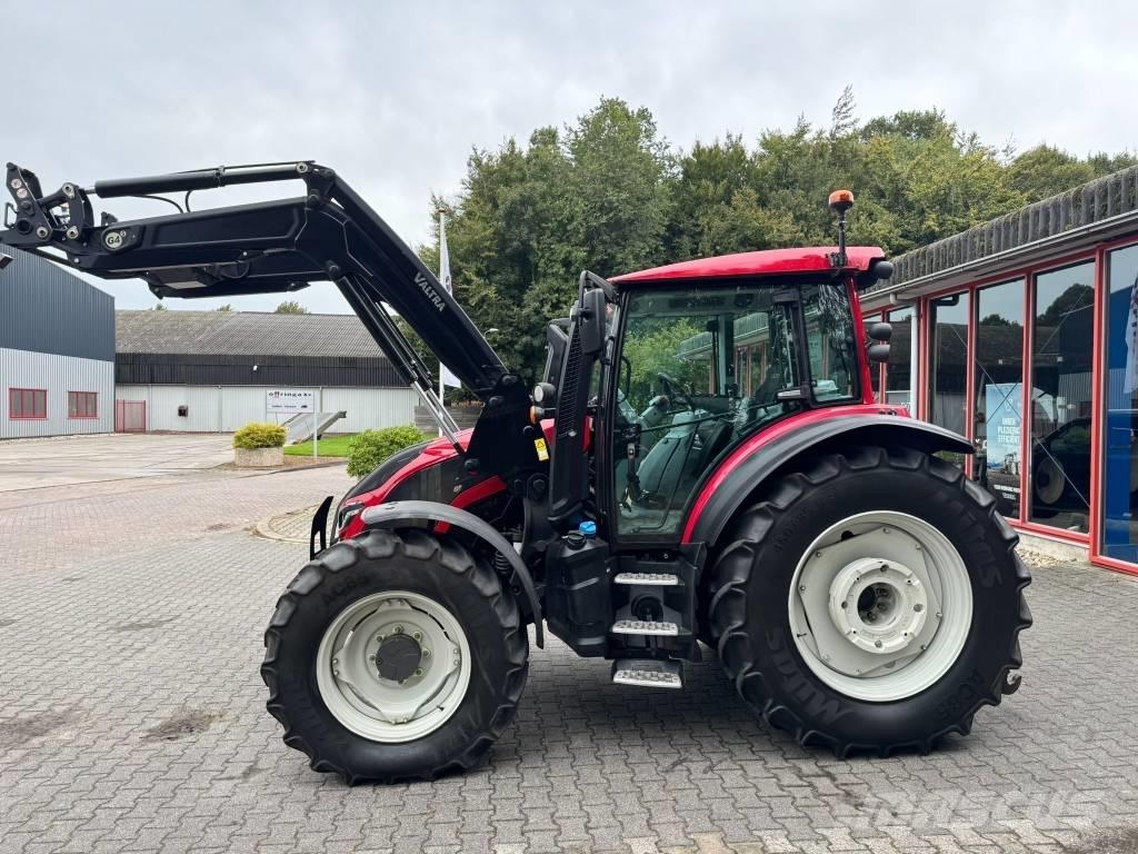 Valtra G105 H Tractoren