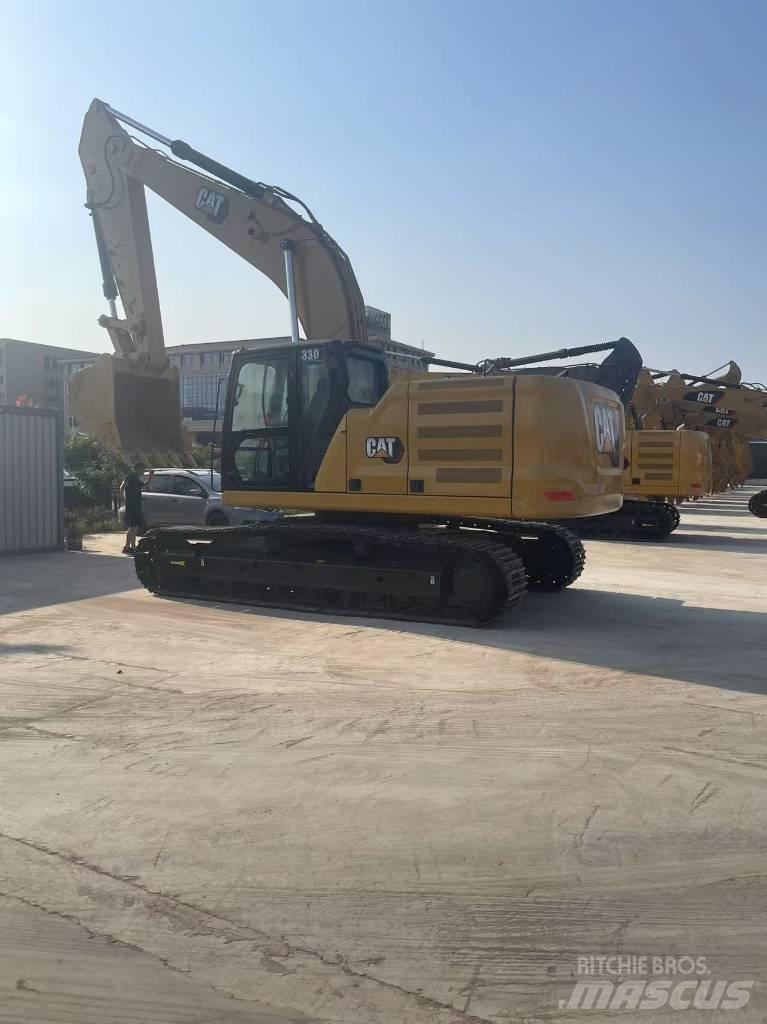 CAT 330 Rupsgraafmachines