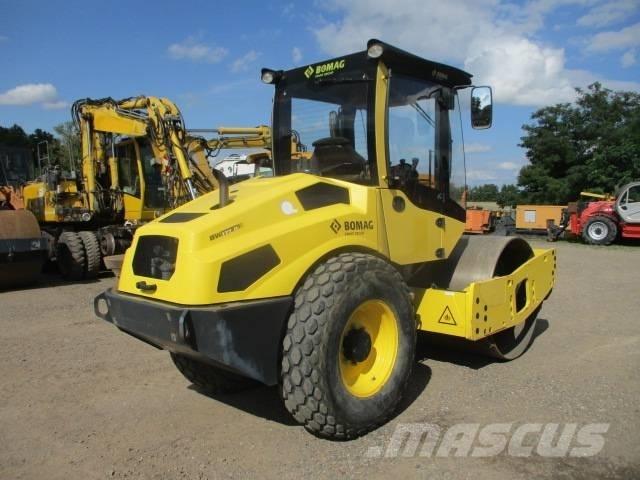 Bomag BW 177 D-5 Trilrolwalsen