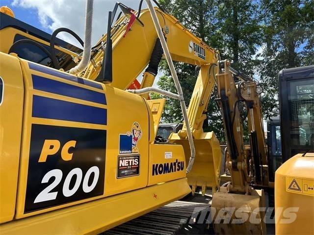 Komatsu PC 200-8 Rupsgraafmachines