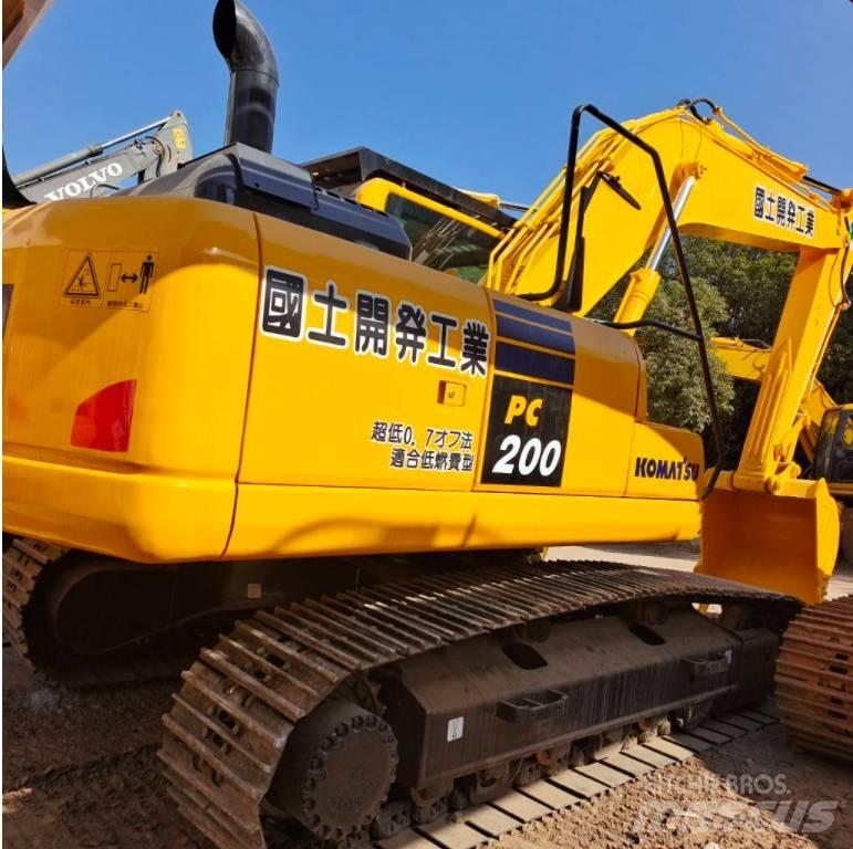 Komatsu PC 200-8 Rupsgraafmachines