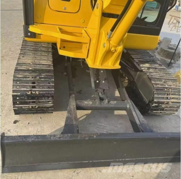 Komatsu PC56-7 Minigraafmachines < 7t