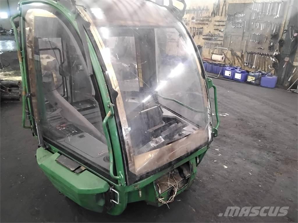 John Deere 1270E Cabine en interieur
