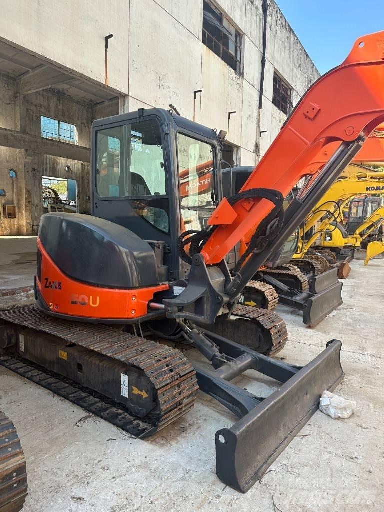 Hitachi ZX 50 U Rupsgraafmachines