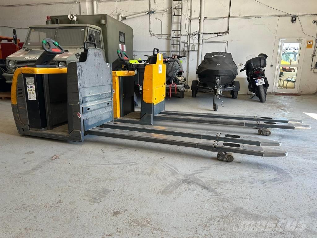 Jungheinrich ECE 225 Electro-pallettrucks