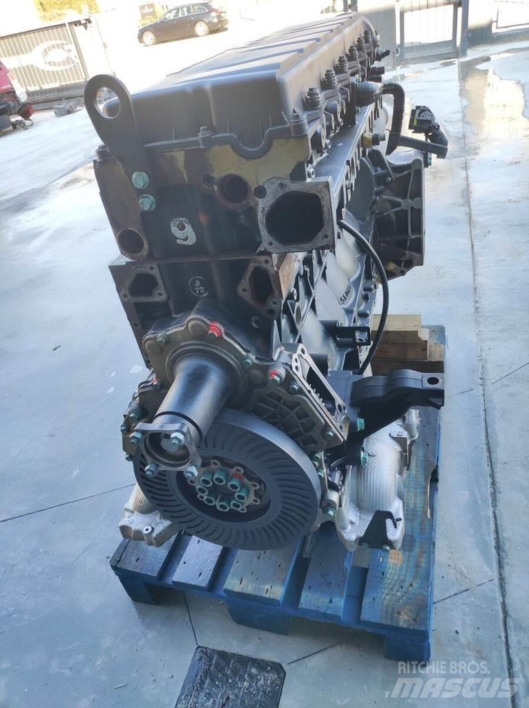 MAN D2066 440 hp Motoren
