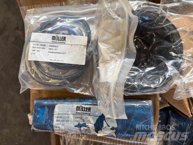 Daewoo D & A 100 V Hamers en brekers