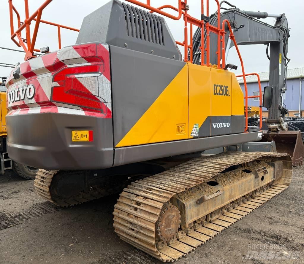 Volvo EC 250 EL Rupsgraafmachines