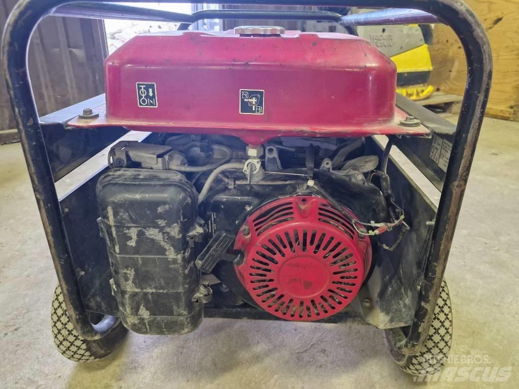 Honda ECMT7000F Benzine generatoren