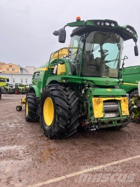 John Deere 8400 Zelfrijdende veldhakselaars