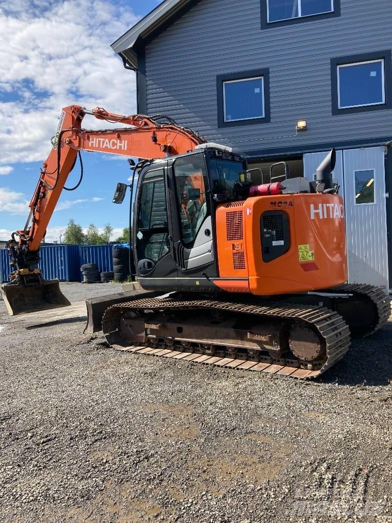 Hitachi ZX 135 US-6 Rupsgraafmachines