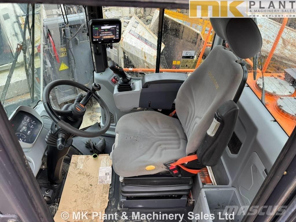 Doosan DL 320-7 Wielladers