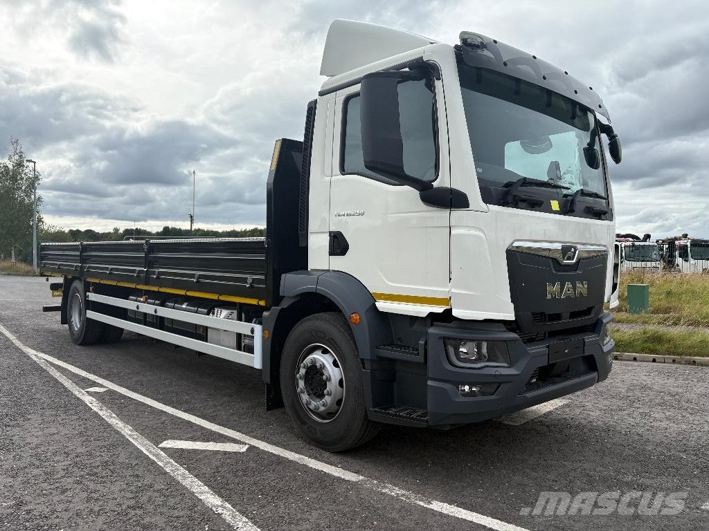MAN TGM18.250 Platte bakwagens