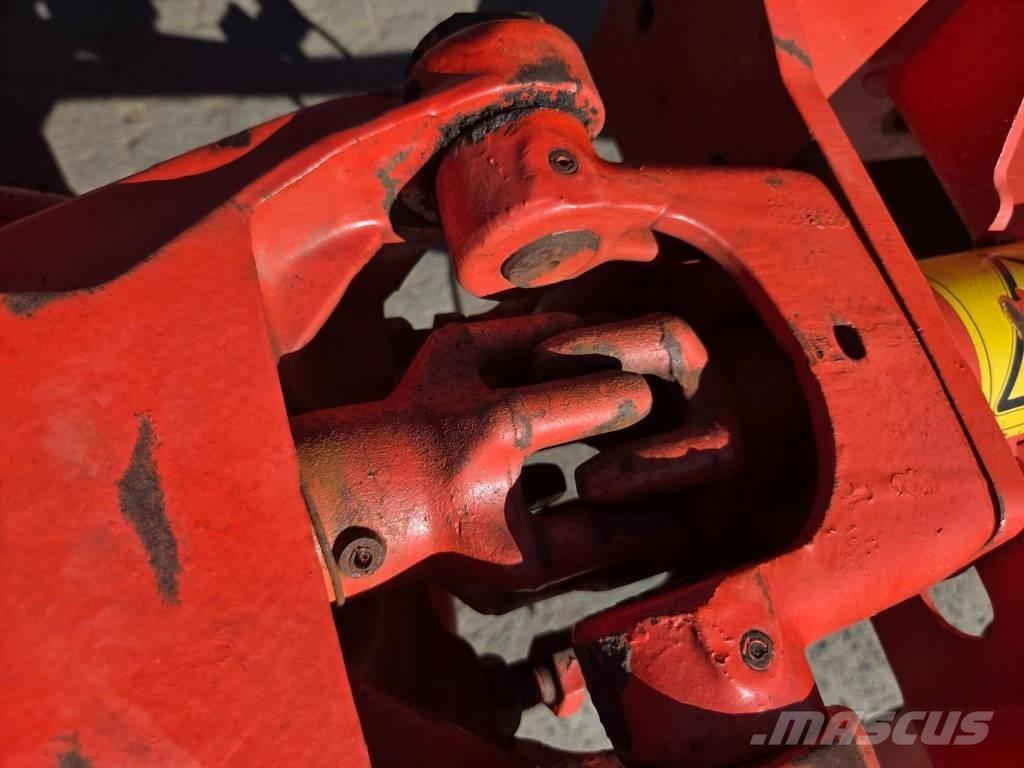Kuhn GF 7601 MHO Schudders