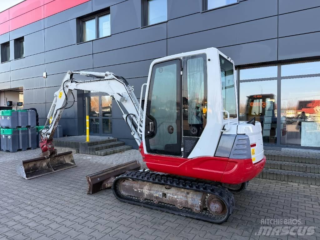 Takeuchi TB 235 Minigraafmachines < 7t