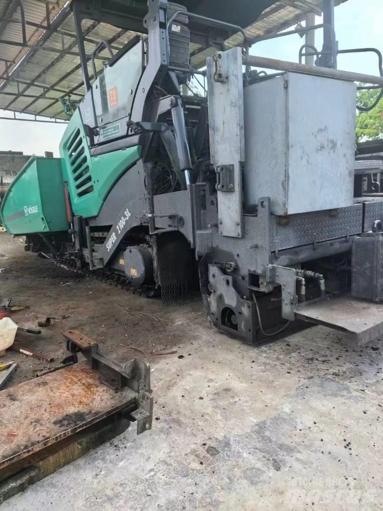 Vögele Super 2100-3 Asfaltafwerkmachines