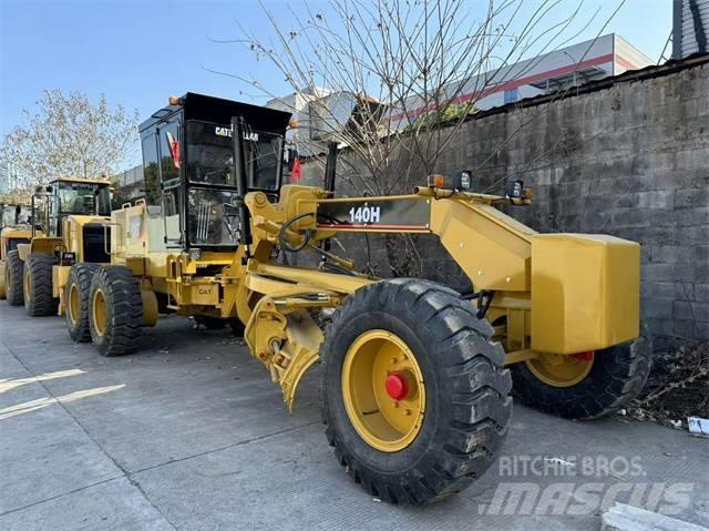 CAT 140 H Graders