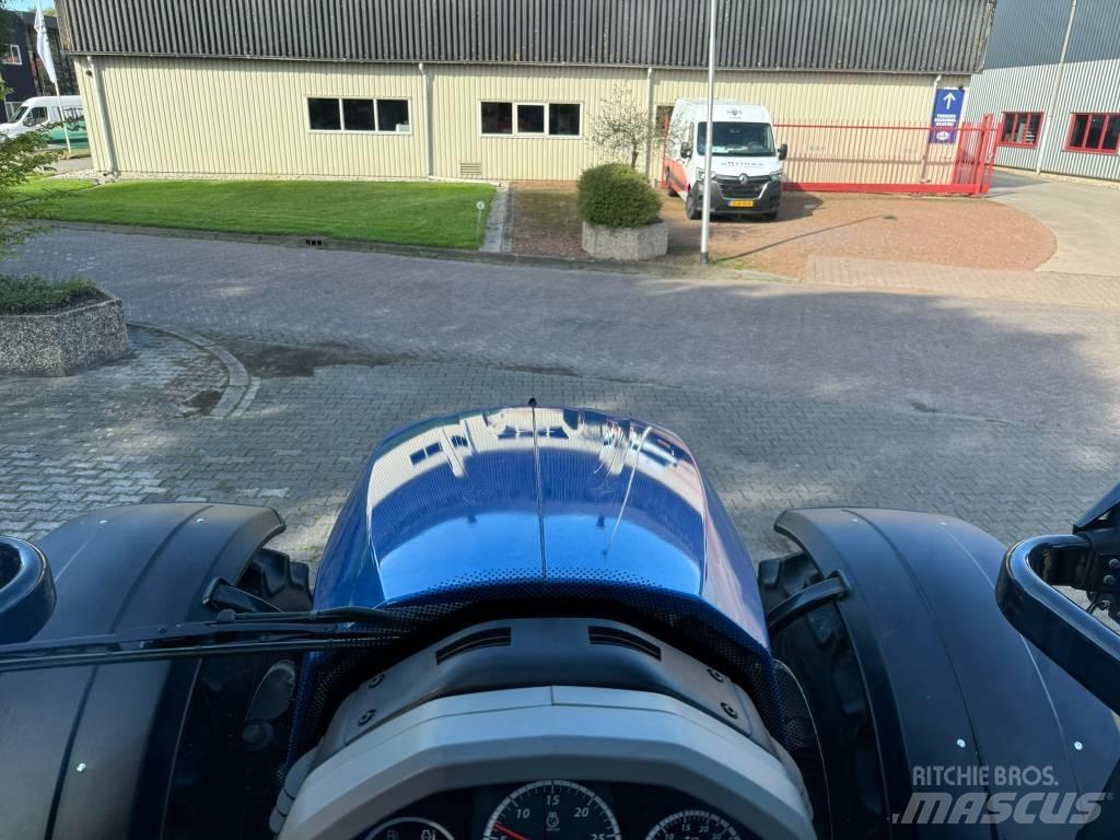 Valtra N 174 A Tractoren