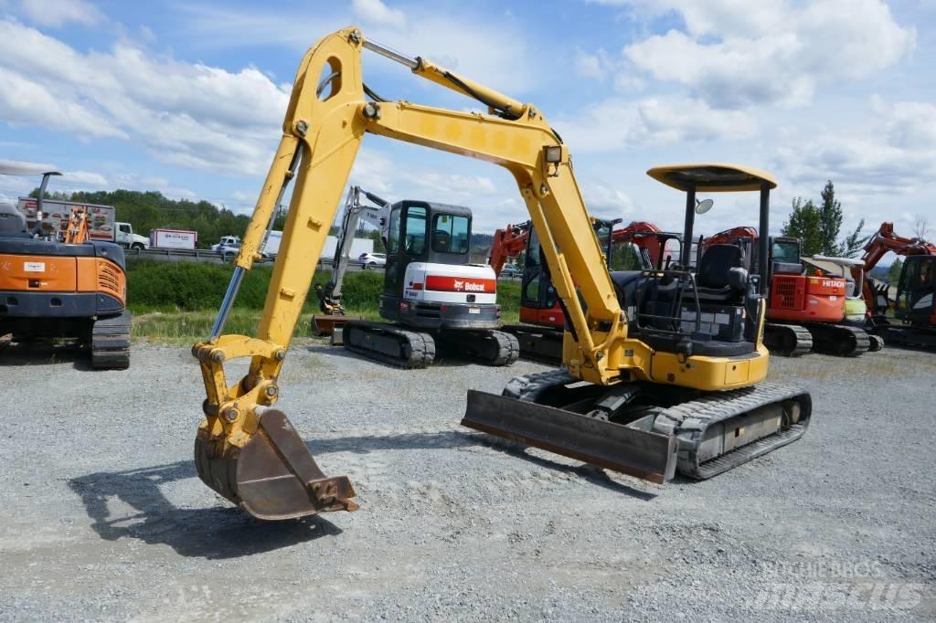 Komatsu PC 55 MR-3 Minigraafmachines < 7t