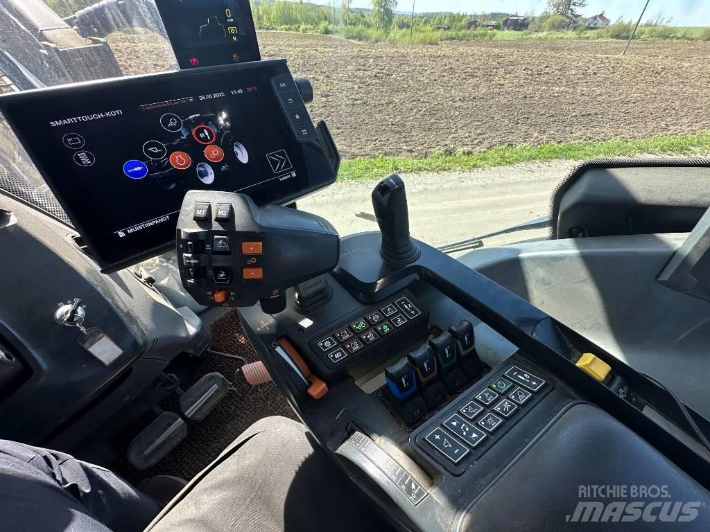 Valtra T 255 Versu Tractoren