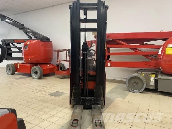 Manitou ES614 Zelfrijdende stapelaars