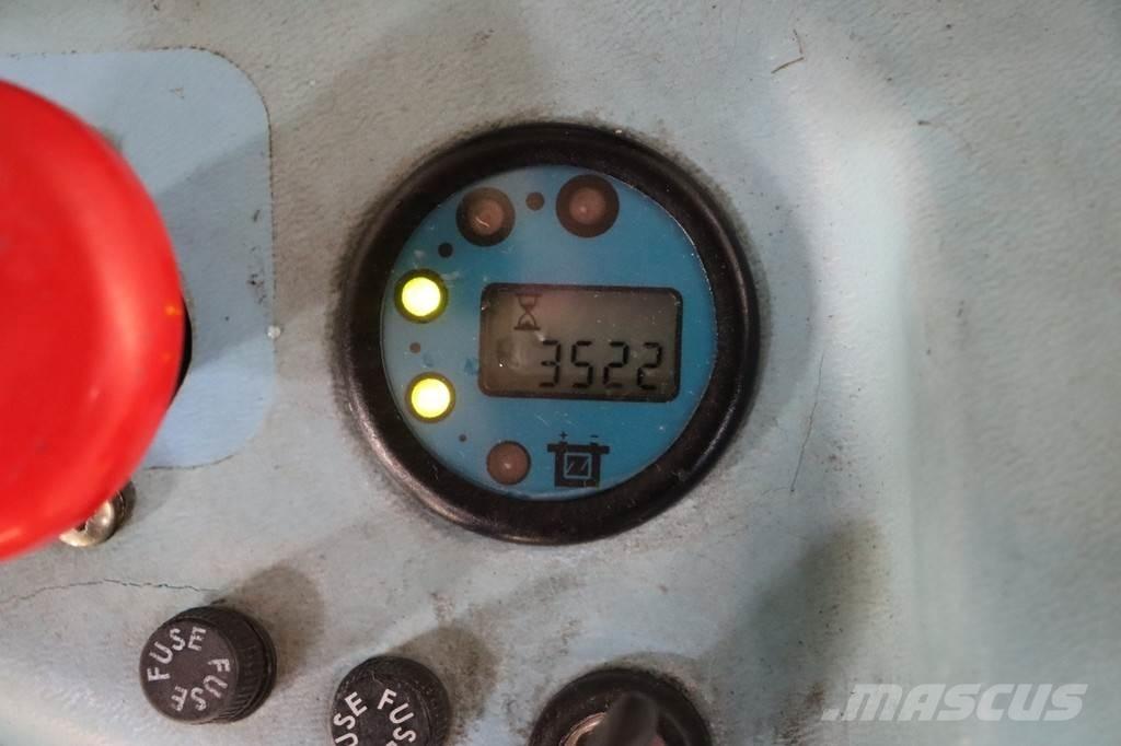 Hyster S1.4-46 Meeloop stapelaar