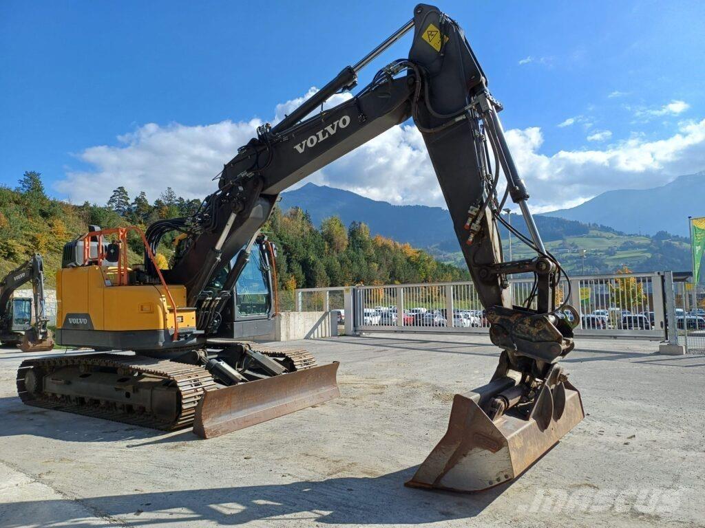 Volvo ECR235EL Rupsgraafmachines