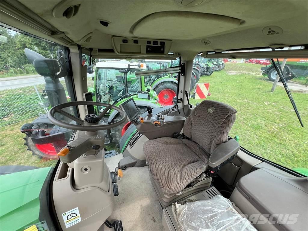 John Deere 7310 R Tractoren