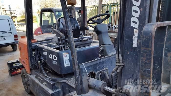 Doosan D40 SC-5 Diesel heftrucks