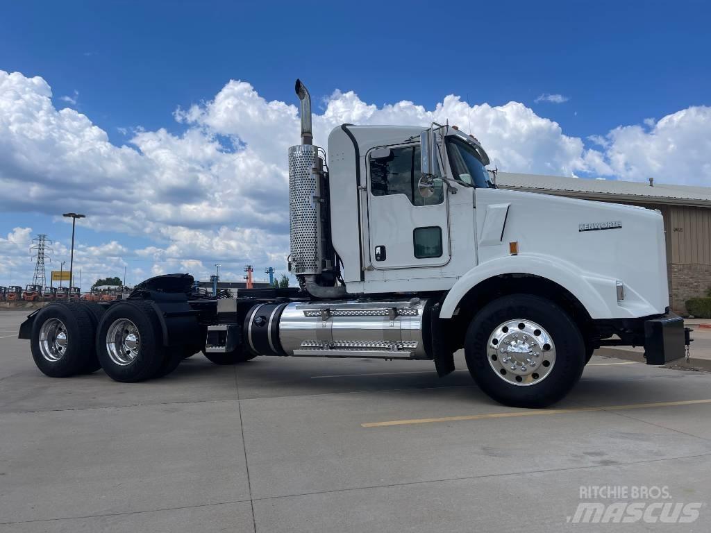 Kenworth T 800 Trekkers
