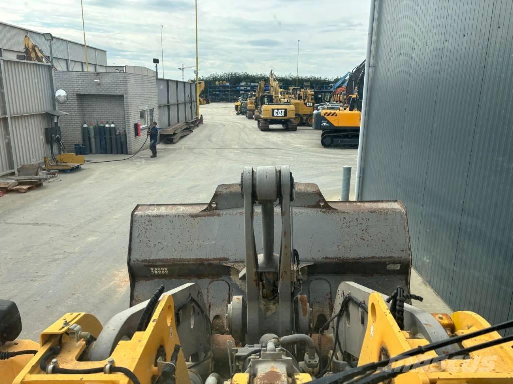 Volvo L120E Wielladers