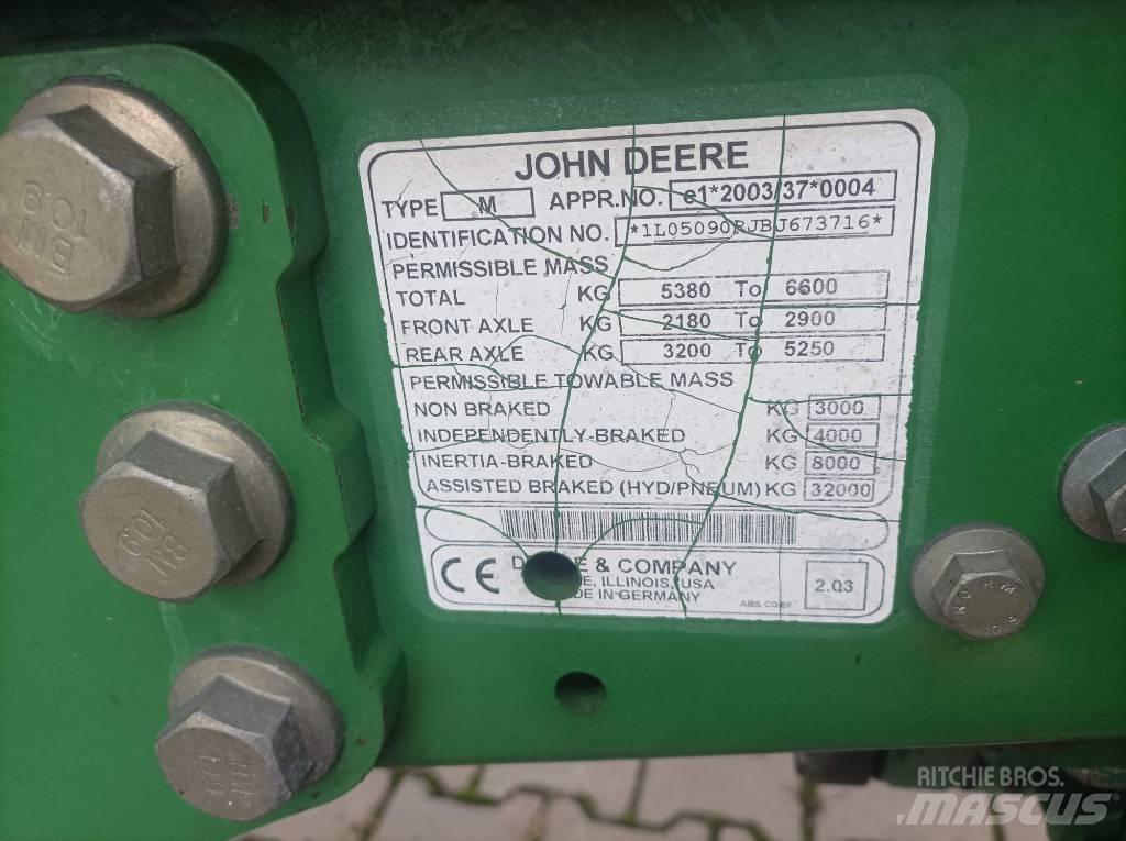John Deere 5090 R Tractoren