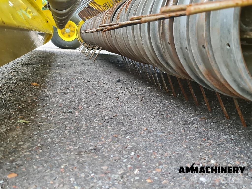 John Deere 9900 i Getrokken veldhakselaar