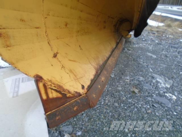  SNOW PLOW 162'' Voorladeraccessoires