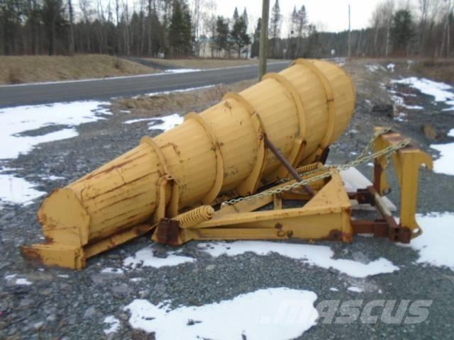  SNOW PLOW 162'' Voorladeraccessoires